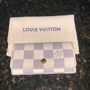 Louis Vuitton Azur Key Holder